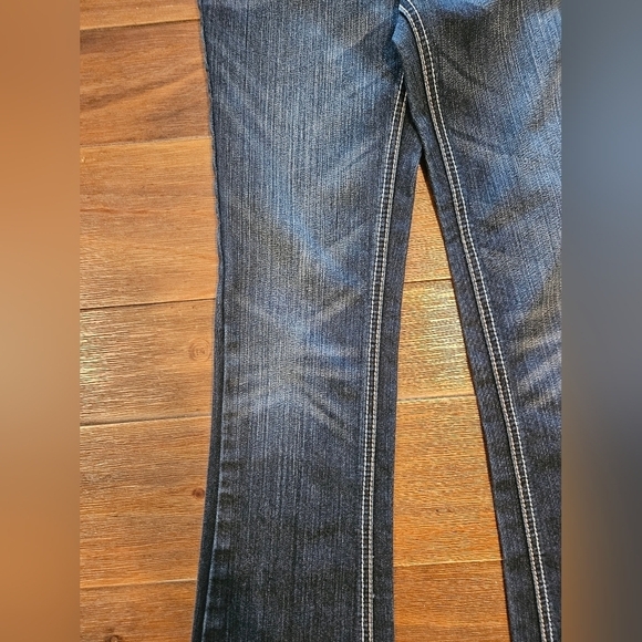 JUSTICE GIRL'S BOOTCUT MID-RISE OUTWARD STITCHING DETAIL SUPERCUTE JEANS SIZE 12 - Picture 7 of 16